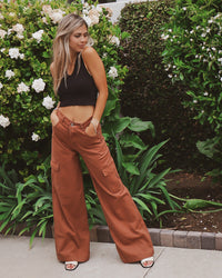 Elena Cargo Pants in Brown